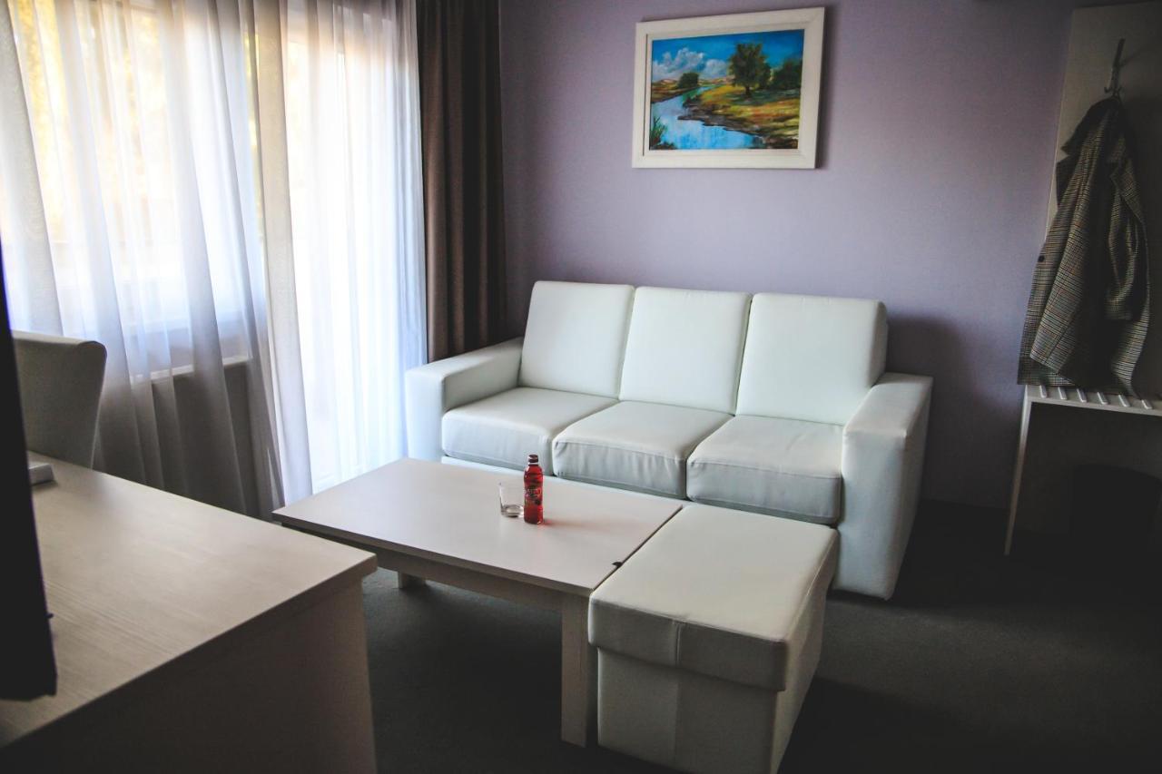 Art Hotel Slavonski Brod Ngoại thất bức ảnh