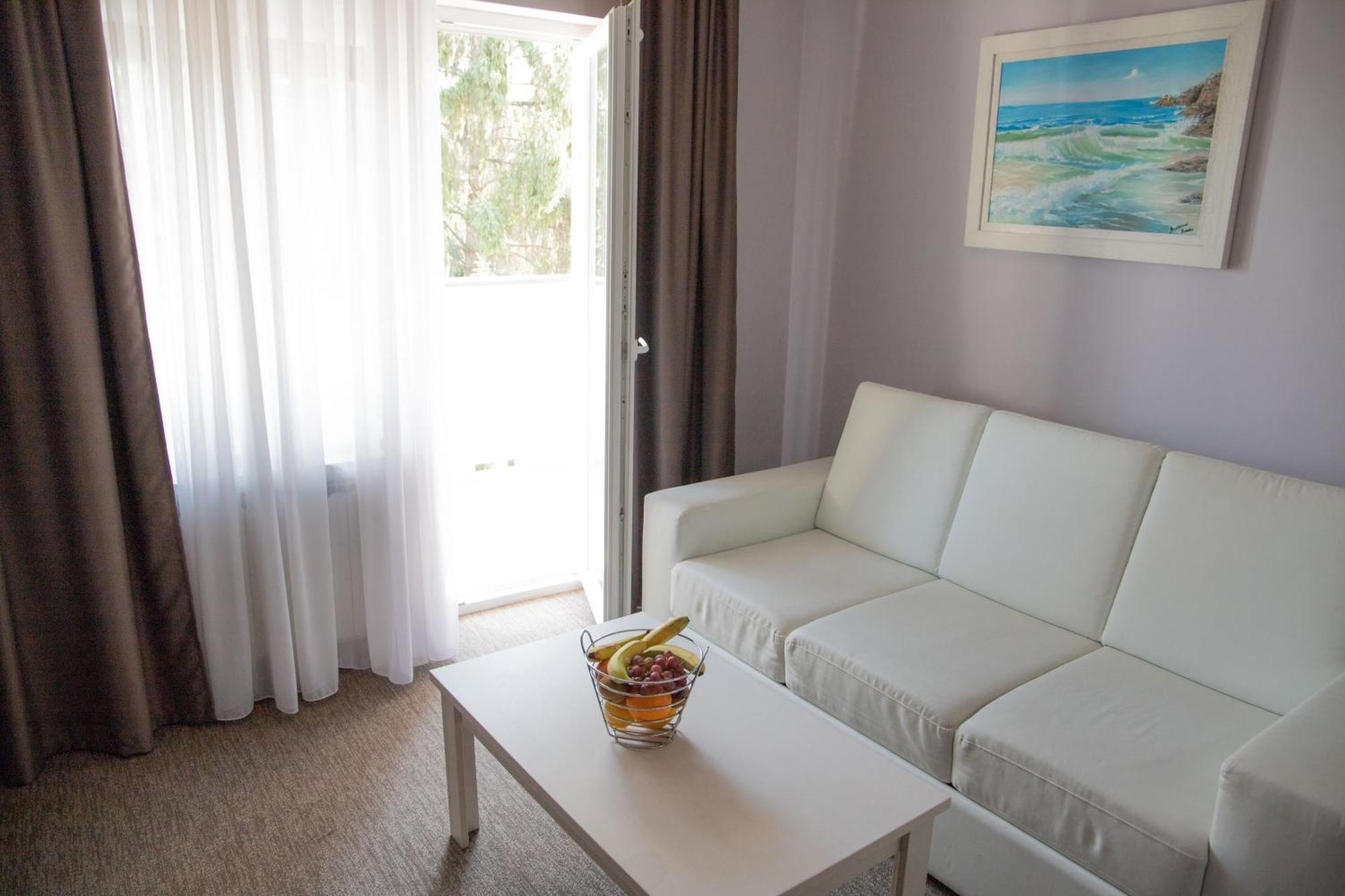 Art Hotel Slavonski Brod Ngoại thất bức ảnh