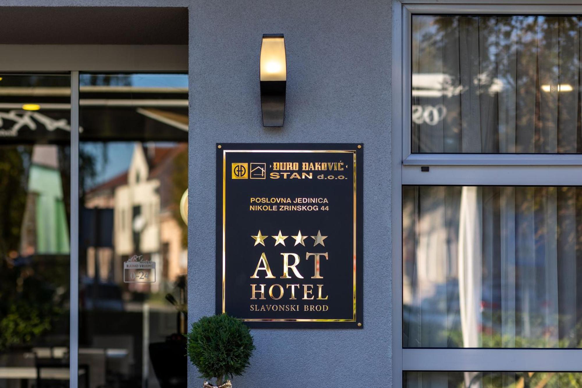 Art Hotel Slavonski Brod Ngoại thất bức ảnh